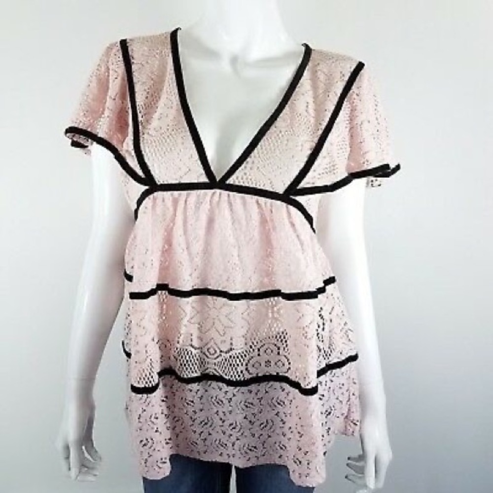 ⚡️SALE⚡️ Cute babydoll top
